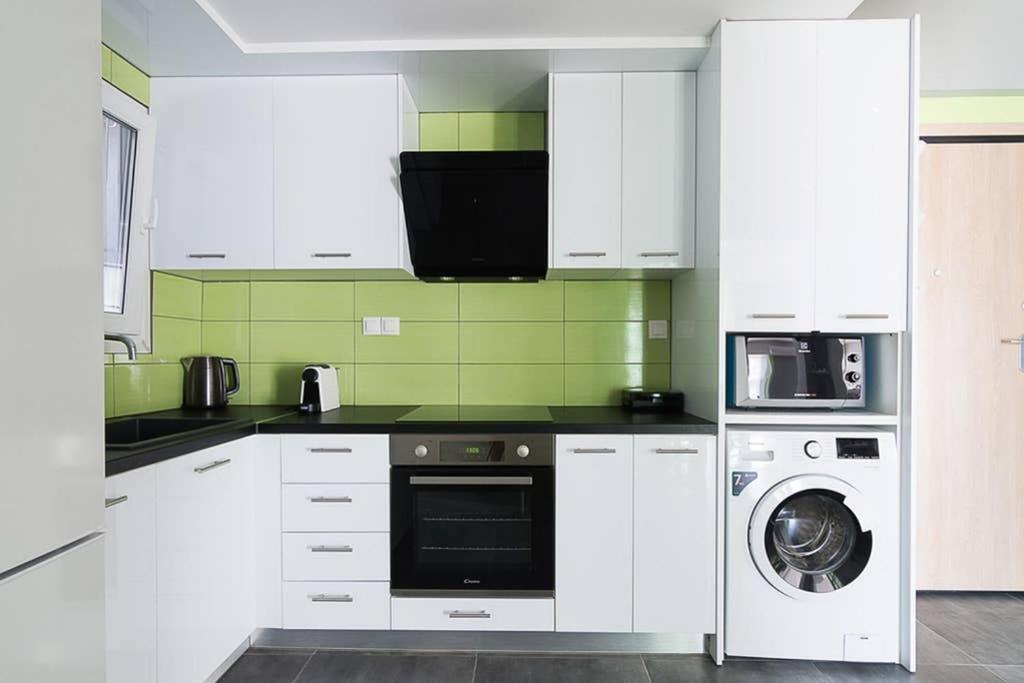 Brand New Stylish 2 Bedroom Apartment Athen Eksteriør billede